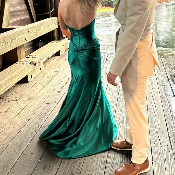 Sherri Hill strapless prom dress, green, 000, worn once.